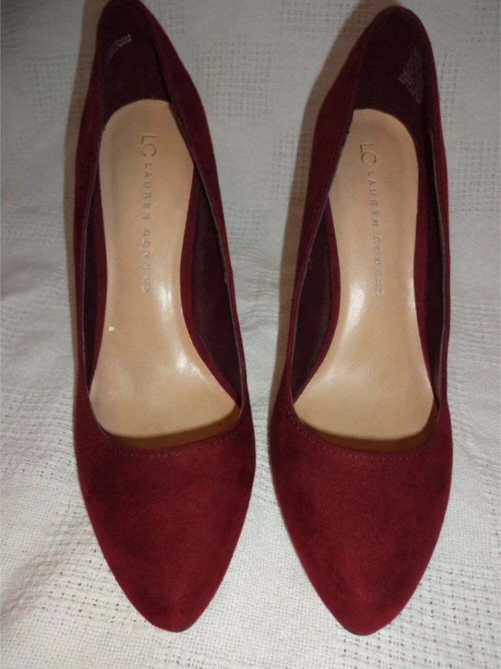 Lauren Conrad ~ Maroon Suede Pointed Toe Pumps ~ Size 8.5
